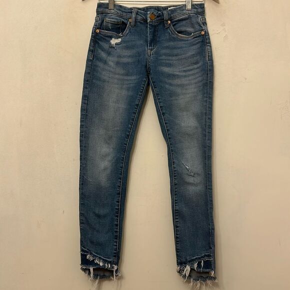 Blank NYC distressed raw hem skinny denim jeans Size 26 EUC - Picture 1 of 12